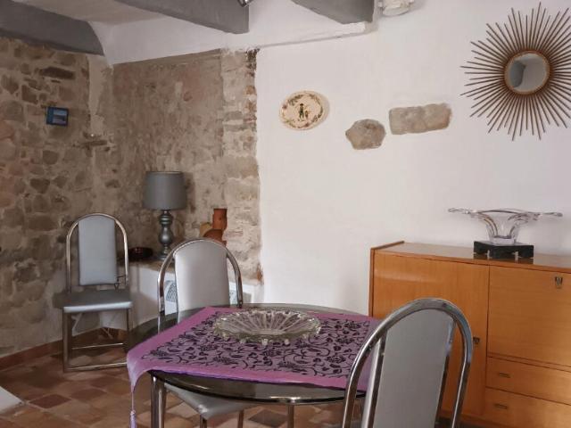 Maison vente à Castellane, Saint-benoît