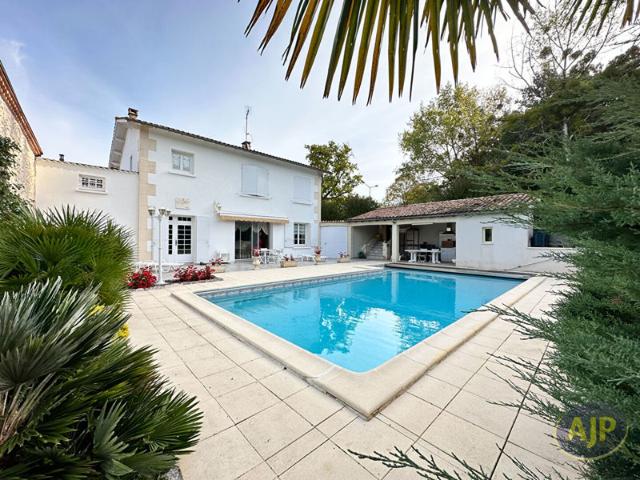 Maison vente à Saintes, Saint-bris-des-bois