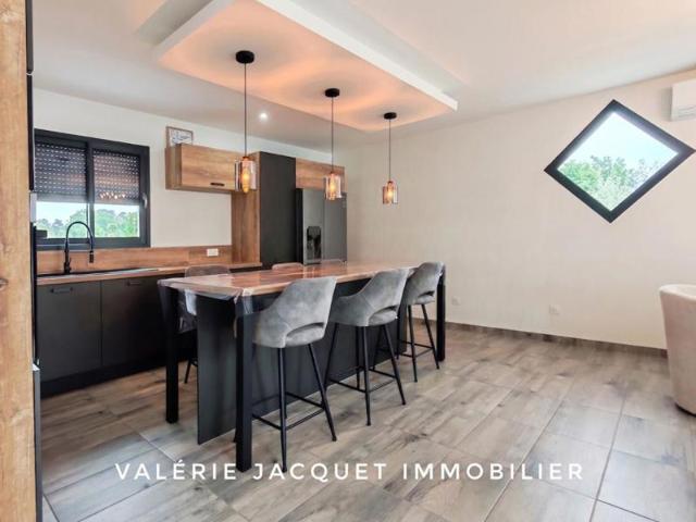 Maison vente à Jonzac, Saint-pierre-du-palais