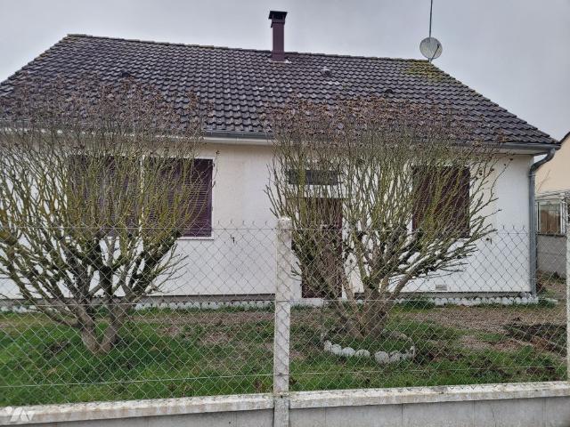 Maison location à Saint-Rémy-sur-Avre, Eure-et-Loir
