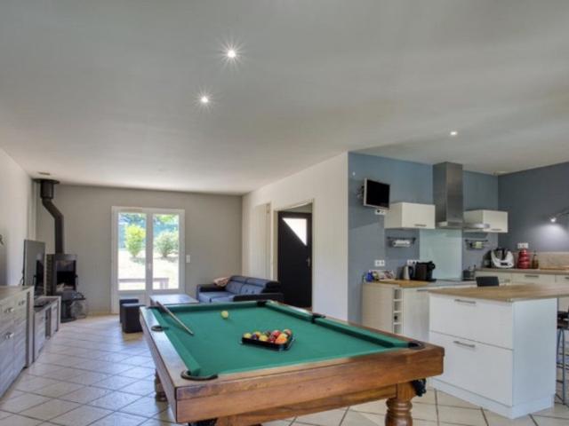 Maison vente à Périgueux, Atur