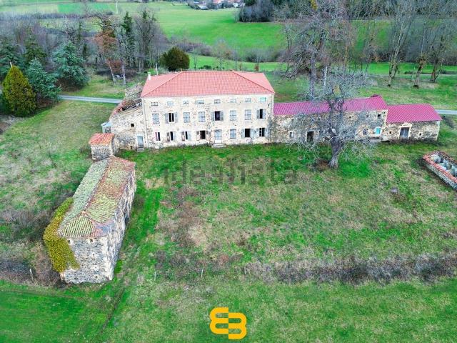 Maison vente à Champ Delaigne, Sugères