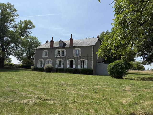 Maison vente à Champcelée, Suilly-la-Tour