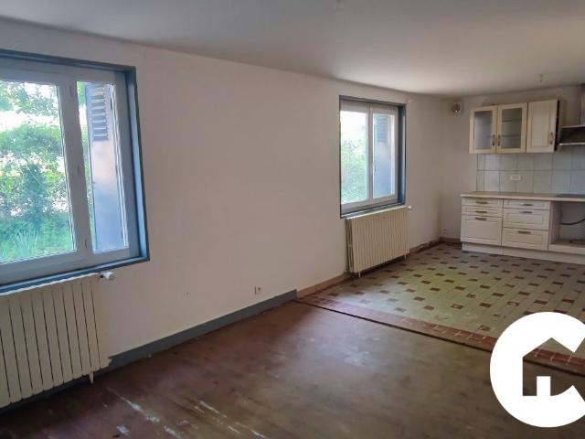 Maison vente à Oloron-Sainte-Marie, Ledeuix