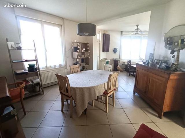 Maison vente à Dreux, Croisilles