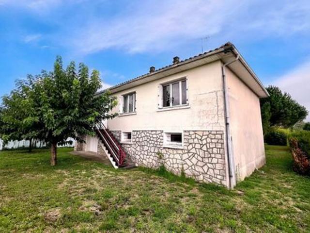 Maison vente à Confolens, Tessonnière