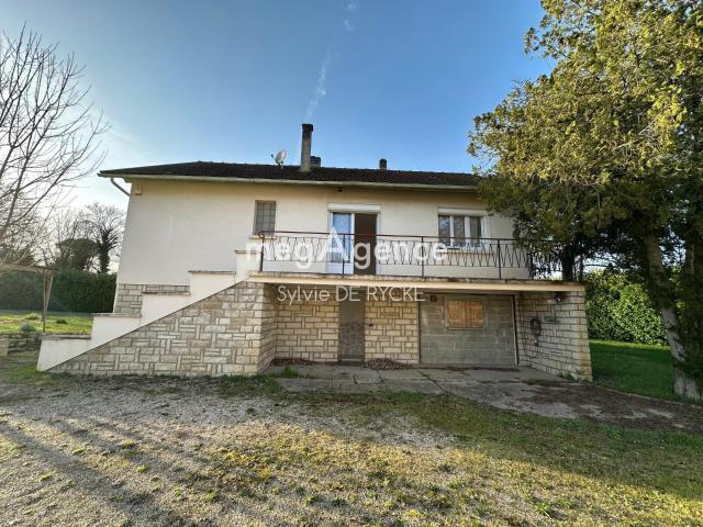 Maison vente à Sens, Champigny