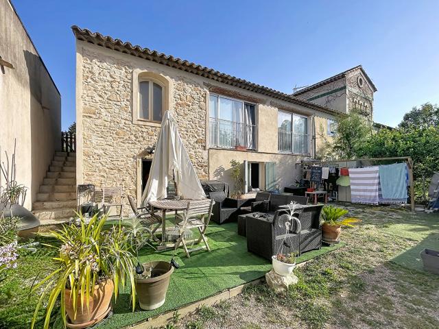 Maison location à Aix-en-Provence, Lançon-provence