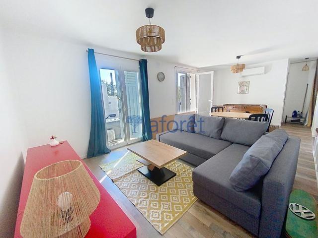 Maison location à Arrondissement de Toulon, Carqueiranne