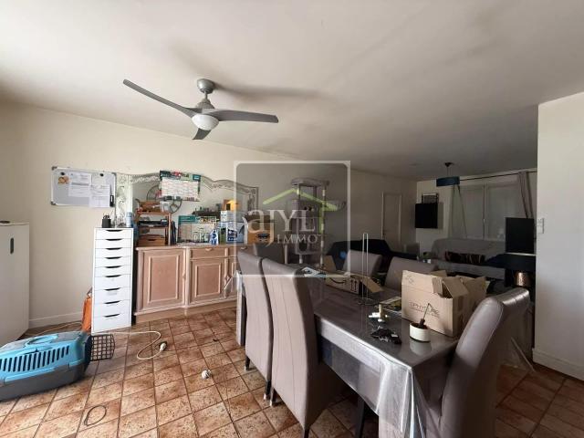 Maison vente à Aix-en-Provence, Provence-Alpes-Côte d'Azur