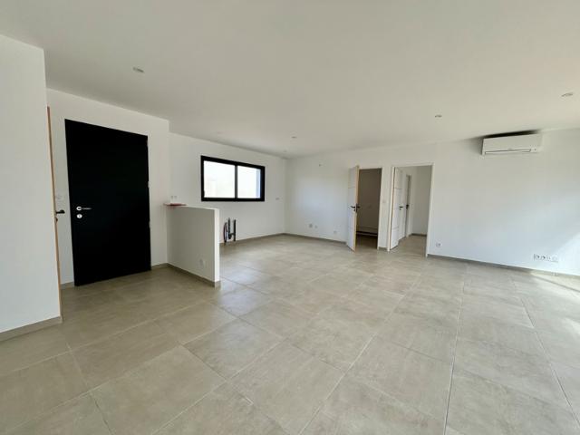 Maison vente à Perpignan, Llupia