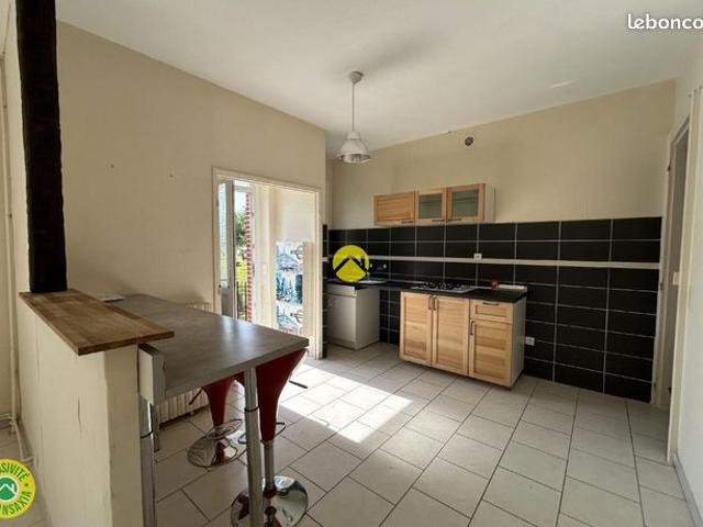 Maison vente à Montluçon, Néris-les-bains