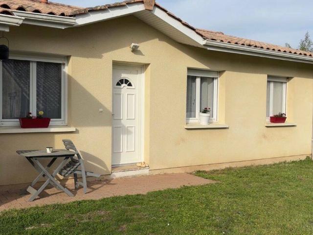 Maison location à Saint-Denis-de-Pile, Gironde