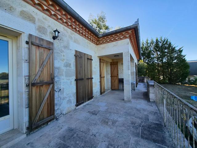 Maison location à Capelle, Bourg-de-Visa