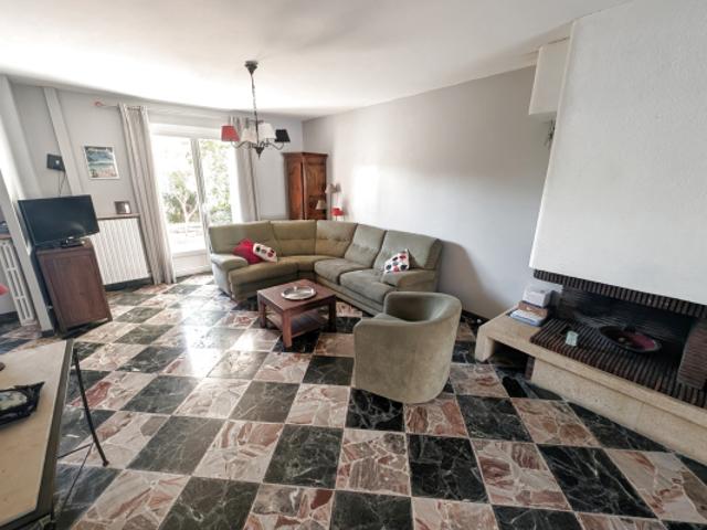 Maison vente à Arrondissement de Toulon, Six-fours-les-plages