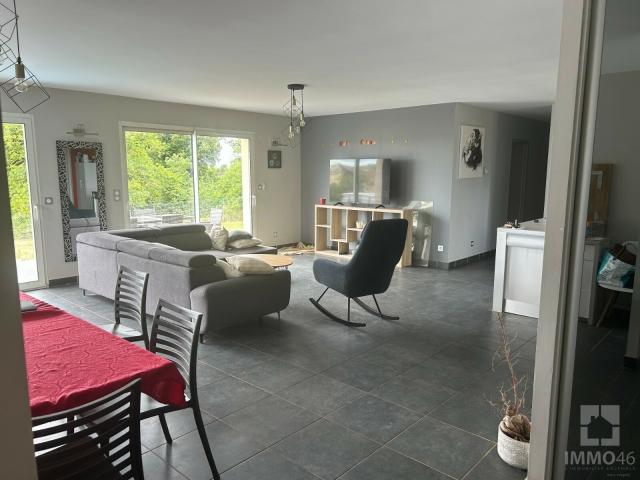 Maison vente à Cahors, Vers