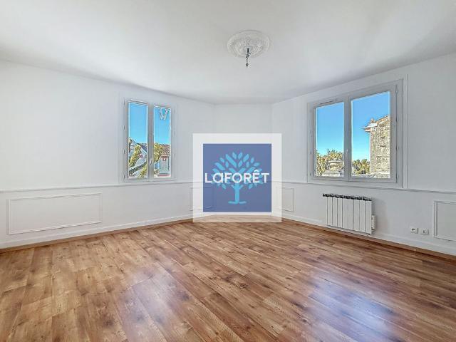 Maison location à Jonzac, Nieul-le-virouil