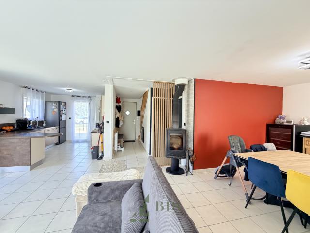 Maison vente à Roanne, Renaison