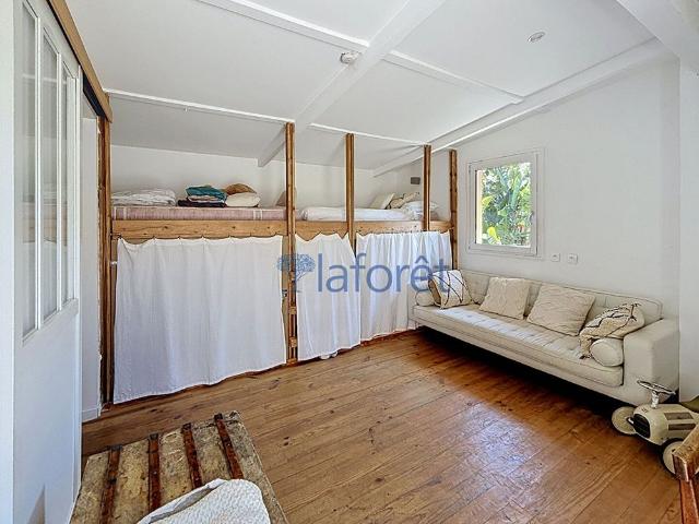 Maison location à Arrondissement de Toulon, Carqueiranne