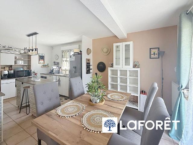 Maison location à La Tour-du-Pin, L'isle-d'abeau