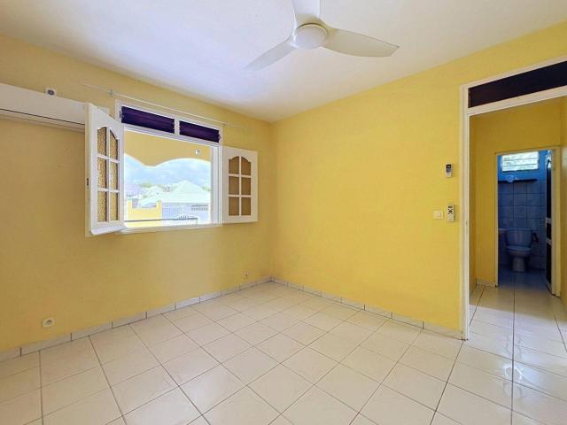 Maison location à Bourg de Sainte-Anne, Sainte-Anne