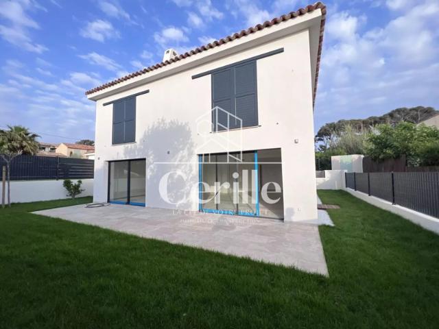 Maison vente à Arrondissement de Toulon, Sanary-sur-mer