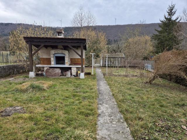 Maison vente à Nantua, Vieu-d'izenave