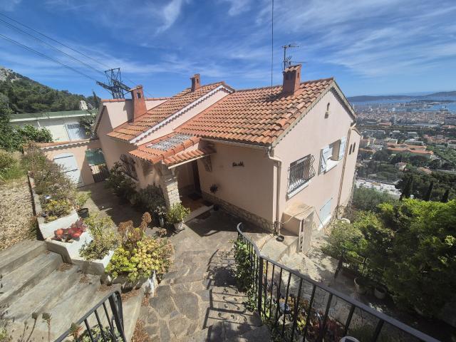 Maison vente à Arrondissement de Toulon, Toulon