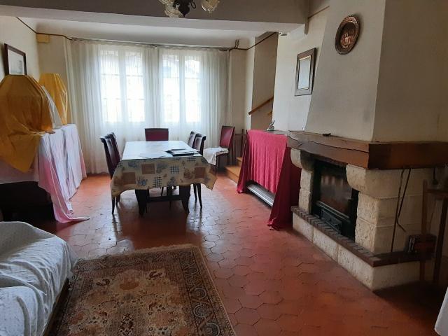 Maison vente à En Delà l'Eau, Molinot