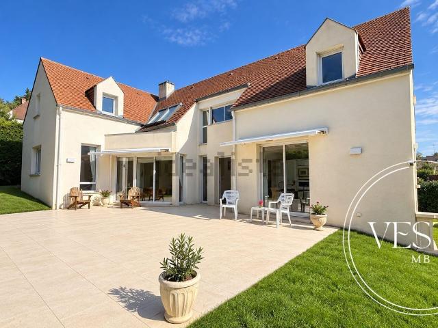 Maison vente à Le Belvédère, Talant
