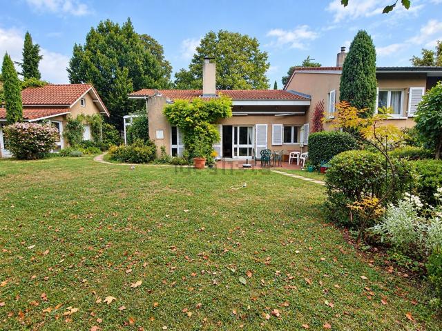Maison vente à Écully, Rhône