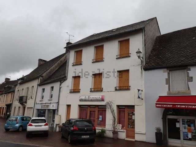 Maison vente à Thyrande, Tauves