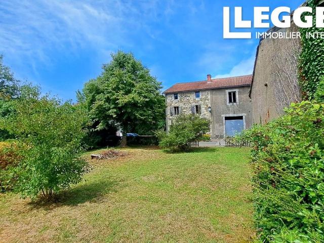 Maison vente à Roumazières-Loubert, Terres-de-Haute-Charente