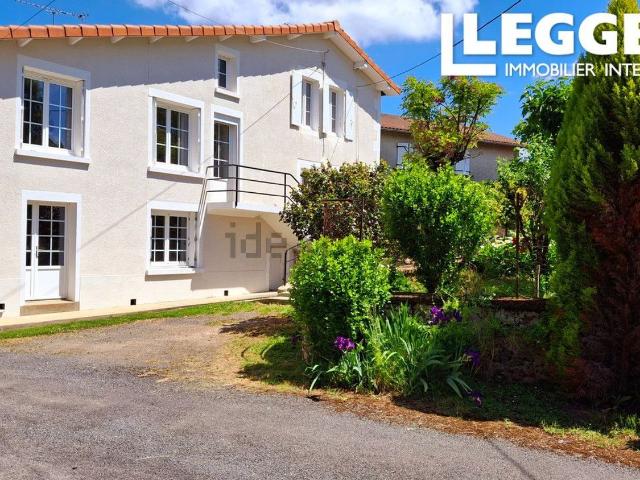 Maison vente à Roumazières-Loubert, Terres-de-Haute-Charente