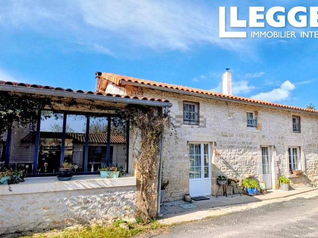 Maison vente à Les Planches, Theil-Rabier
