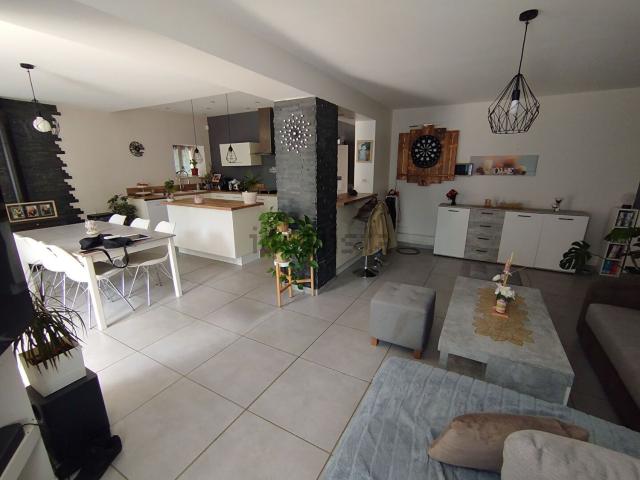 Maison vente à Le Chêne Creux, Théligny