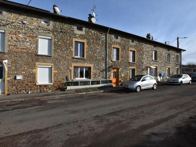 Maison vente à Bourg-de-Thizy, Thizy-les-Bourgs