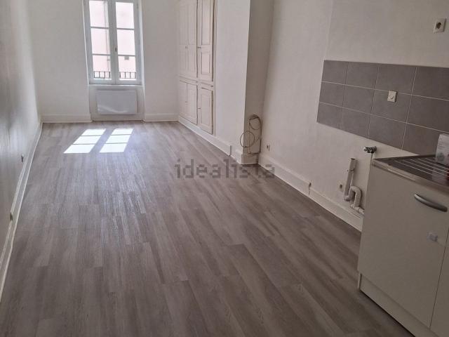 Maison location à Le Vigny, Lacrost