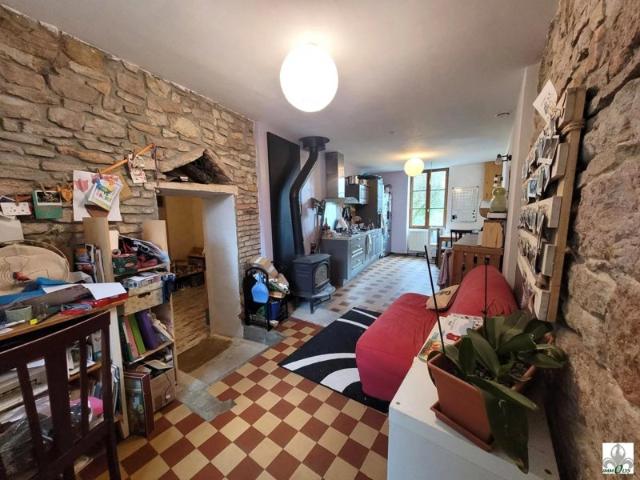 Maison vente à Mâcon, Tournus