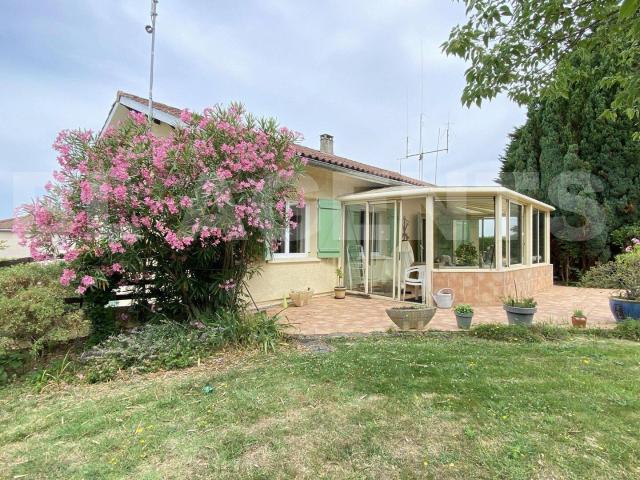 Maison vente à Saint-ciers-de-canesse, Au Castaing