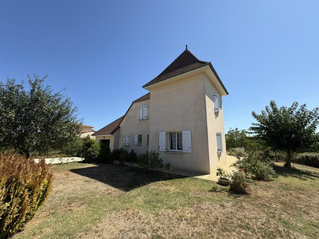 Maison vente à Sarlat-la-Canéda, Terrasson-lavilledieu