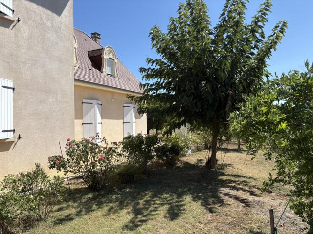 Maison vente à Sarlat-la-Canéda, Terrasson-lavilledieu