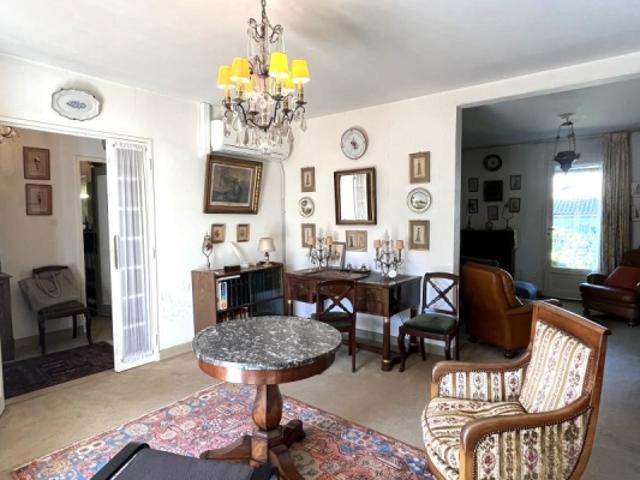 Maison vente à Nîmes, Uzès