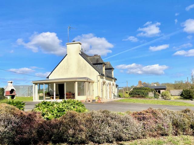 Maison vente à Guingamp, Bretagne