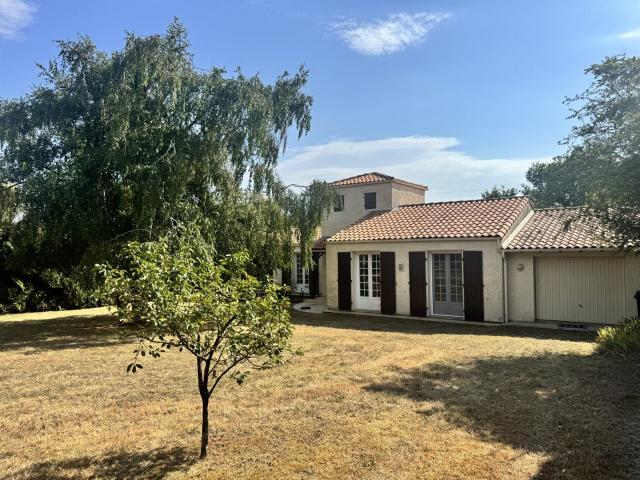 Maison vente à Saintes, Meursac