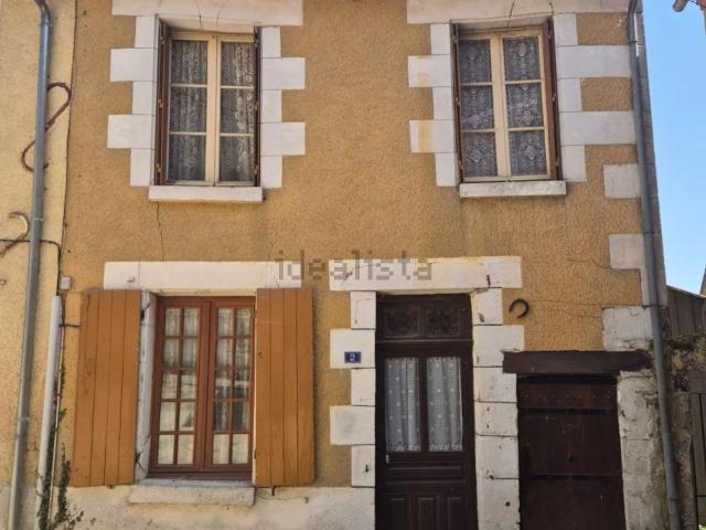 Maison vente à Treigny, Treigny-Perreuse-Sainte-Colombe