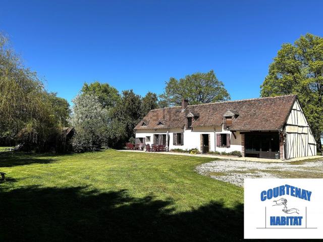 Maison vente à Le Clergé, Triguères