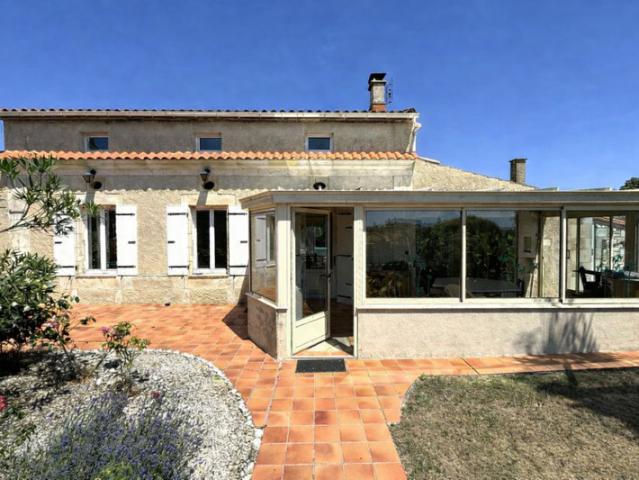 Maison vente à Saintes, Trizay