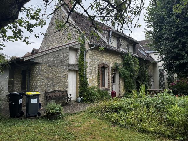 Maison vente à La Donnaisière, Trizay-Coutretot-Saint-Serge