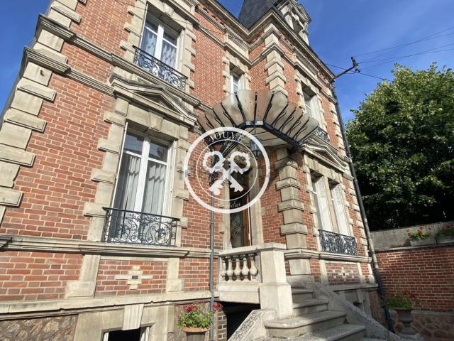 Maison vente à Troyes, Aube